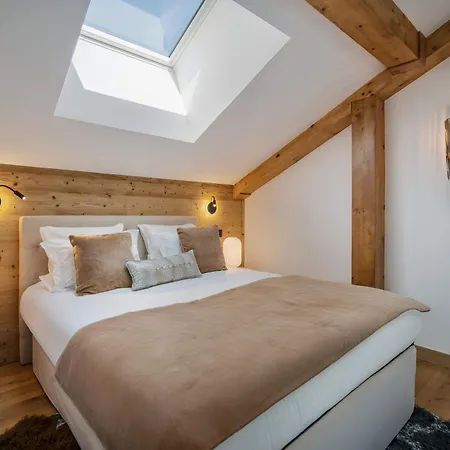 Luxury Penthouse - Panoramic Views, Indoor Fireplace, Extraordinary Terrace Courchevel