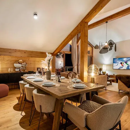 Luxury Penthouse - Panoramic Views, Indoor Fireplace, Extraordinary Terrace Apartment