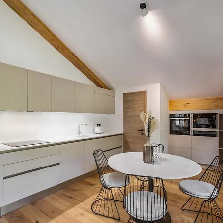 Luxury Penthouse - Panoramic Views, Indoor Fireplace, Extraordinary Terrace * Courchevel