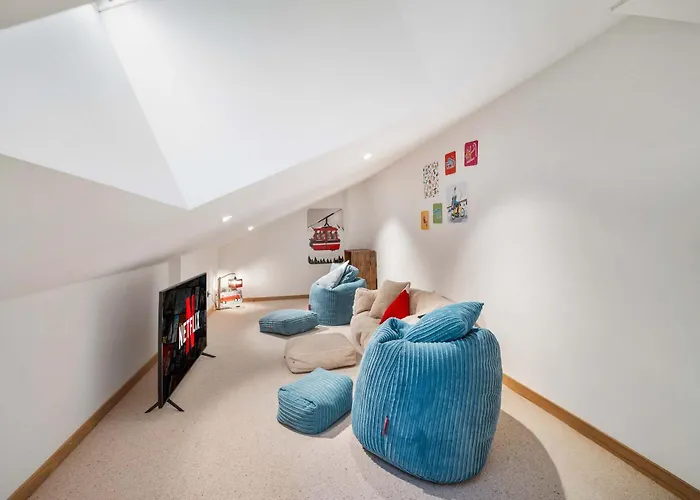 Διαμέρισμα Luxury Penthouse - Panoramic Views, Indoor Fireplace, Extraordinary Terrace